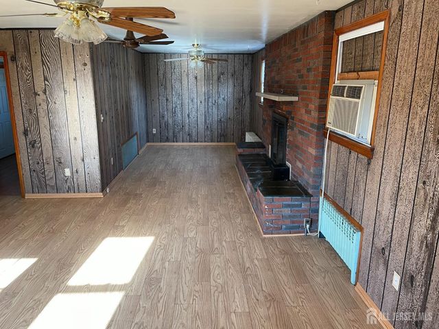 215 Karsey Street, Highland Park, NJ 08904