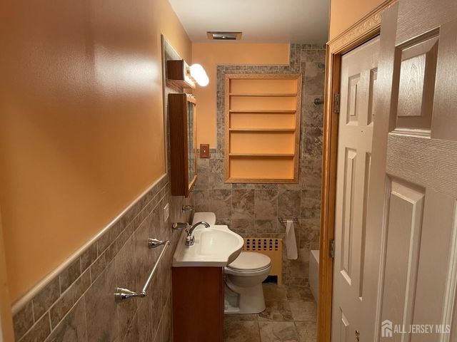 215 Karsey Street, Highland Park, NJ 08904