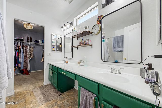 11426 W MADISEN ELLISE Drive, Surprise, AZ 85378