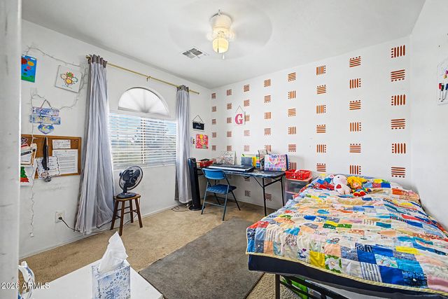 11426 W MADISEN ELLISE Drive, Surprise, AZ 85378