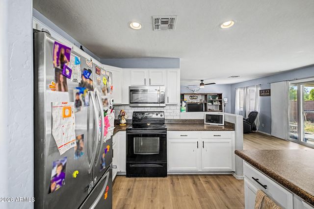 11426 W MADISEN ELLISE Drive, Surprise, AZ 85378