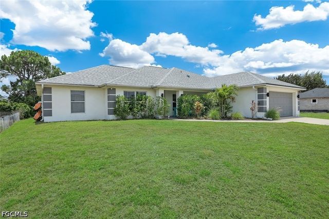1402 NE 19th TER, Cape Coral, FL 33909