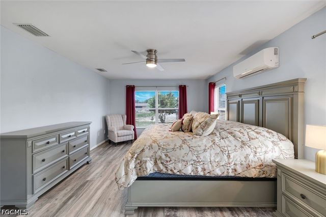 1402 NE 19th TER, Cape Coral, FL 33909