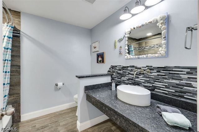 1402 NE 19th TER, Cape Coral, FL 33909