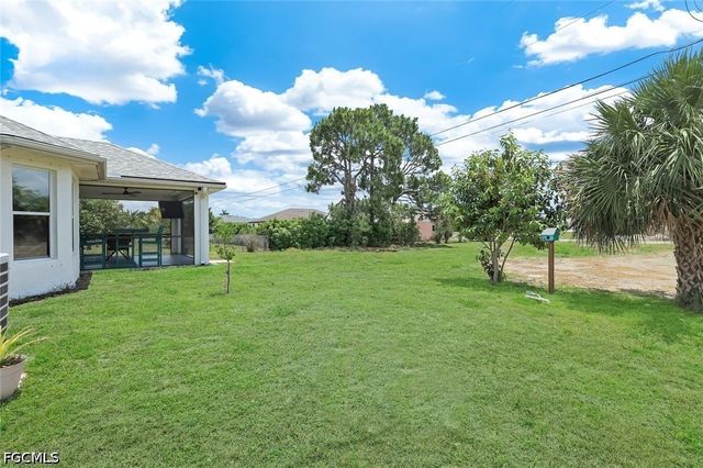 1402 NE 19th TER, Cape Coral, FL 33909