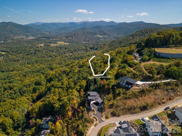 99999 Leisure Mountain Road 22, Asheville, NC 28804