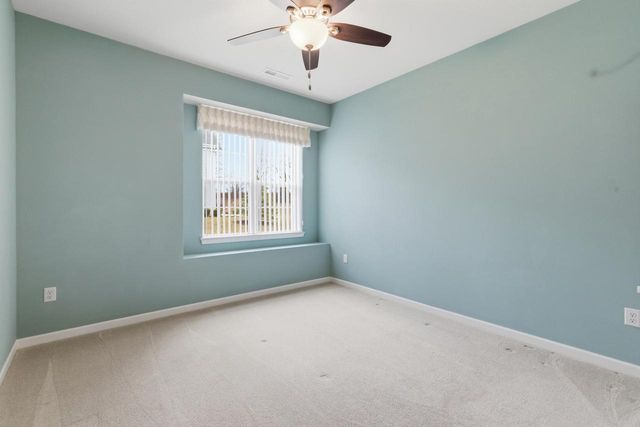 W197N16894 Stonewall DRIVE, Jackson, WI 53037