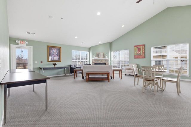 W197N16894 Stonewall DRIVE, Jackson, WI 53037