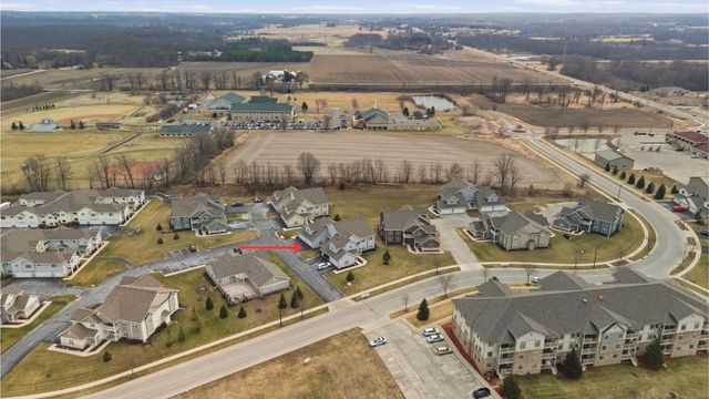 W197N16894 Stonewall DRIVE, Jackson, WI 53037