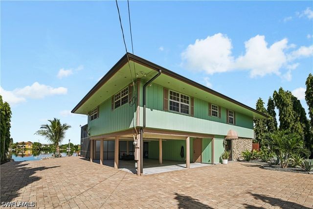 3001 50th ST SW, Naples, FL 34116
