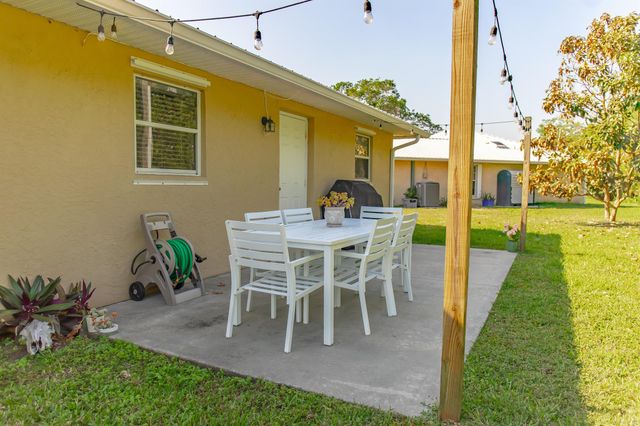 4881 SE 42nd Street, Okeechobee, FL 34974