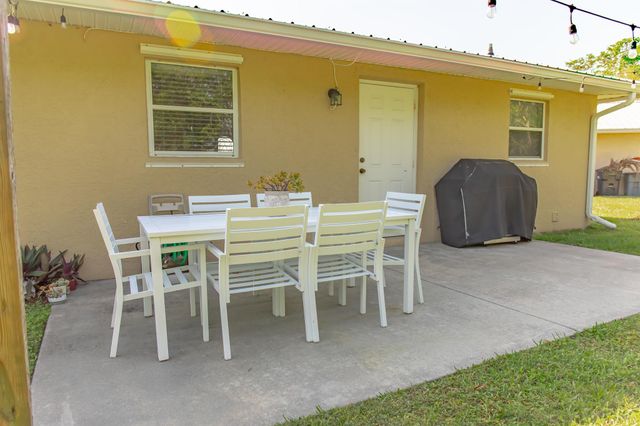 4881 SE 42nd Street, Okeechobee, FL 34974