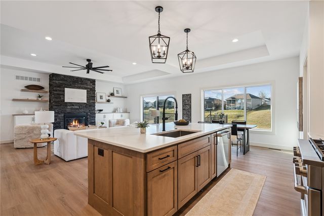 715 Cedar Bend Drive, Solon, IA 52333