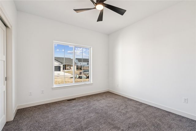 715 Cedar Bend Drive, Solon, IA 52333