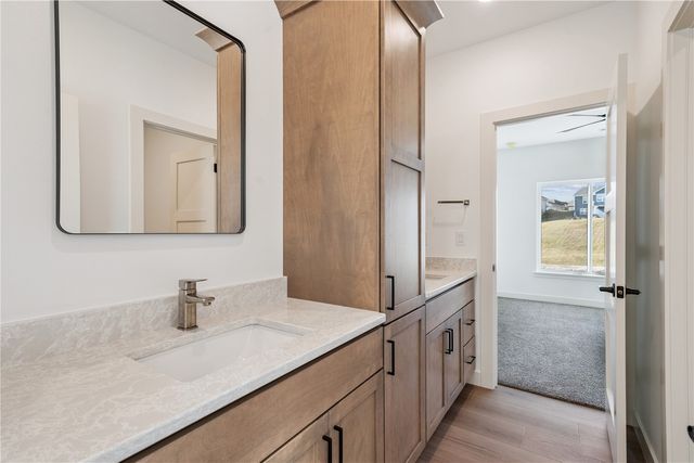 715 Cedar Bend Drive, Solon, IA 52333