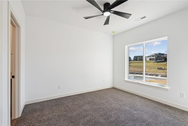 715 Cedar Bend Drive, Solon, IA 52333