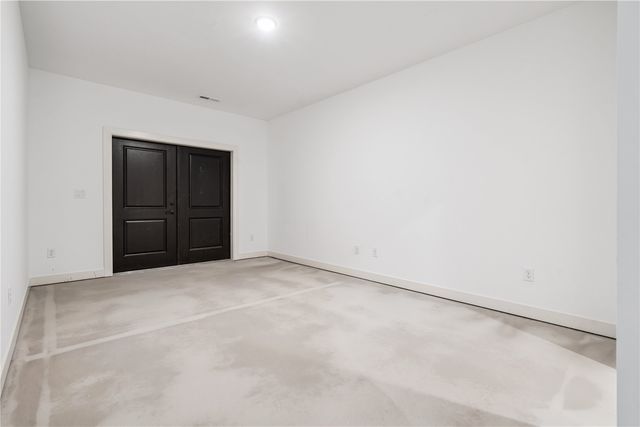 715 Cedar Bend Drive, Solon, IA 52333