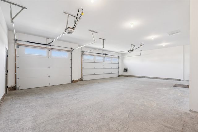 715 Cedar Bend Drive, Solon, IA 52333