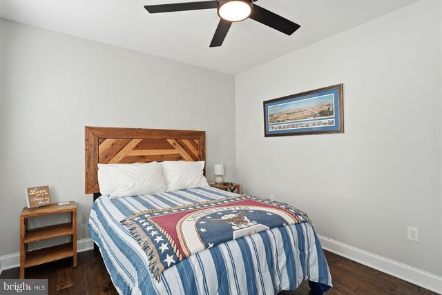 6710 OAK DR, Alexandria, VA 22306