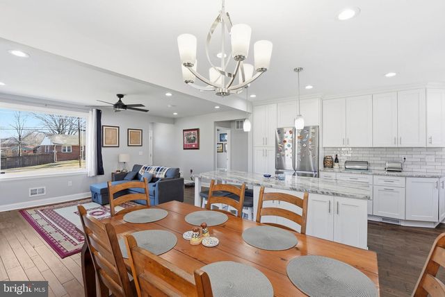 6710 OAK DR, Alexandria, VA 22306