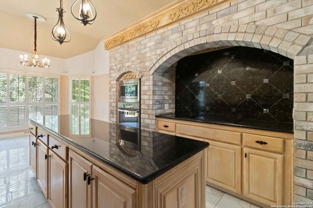 519 Mission Viejo, San Antonio, TX 78232