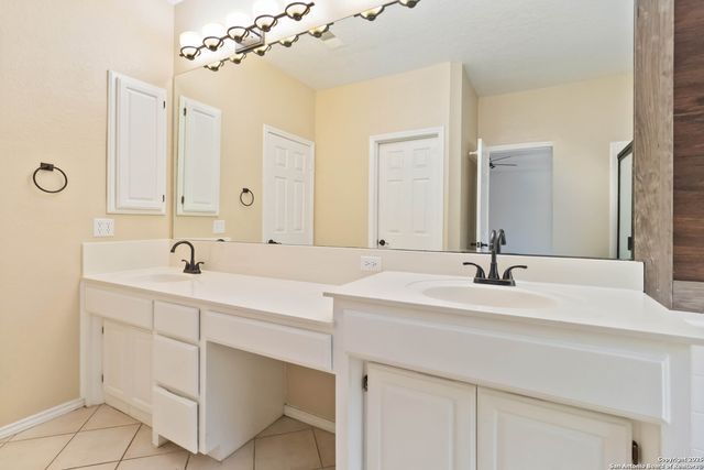 519 Mission Viejo, San Antonio, TX 78232