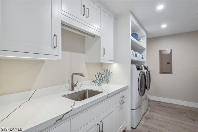 13945 Old Coast RD 1606, Naples, FL 34110