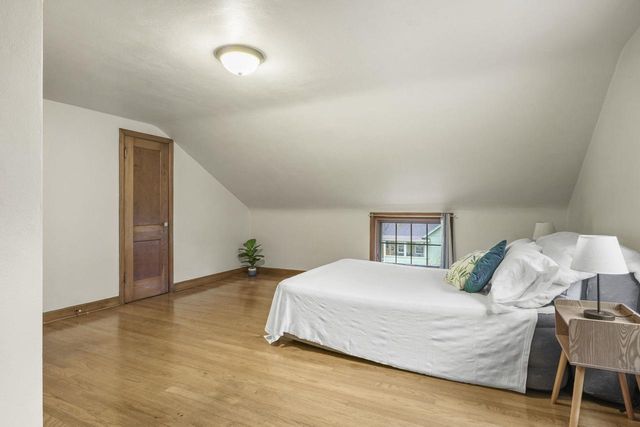 1502 Farragut Street, Madison, WI 53704