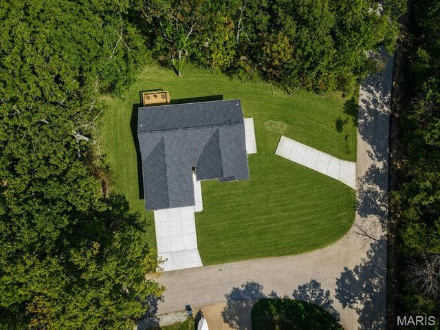 6103 Union Drive, Hillsboro, MO 63050