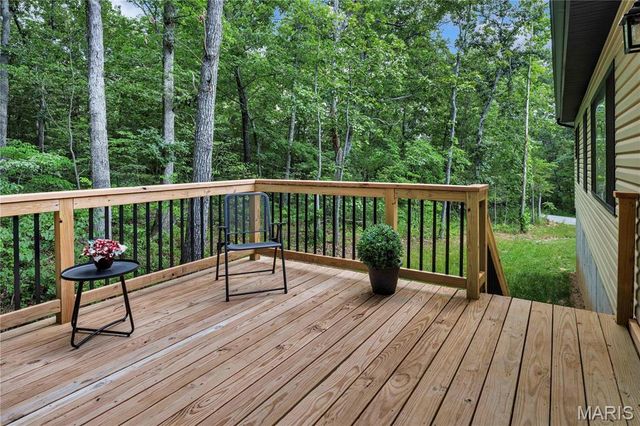 6103 Union Drive, Hillsboro, MO 63050