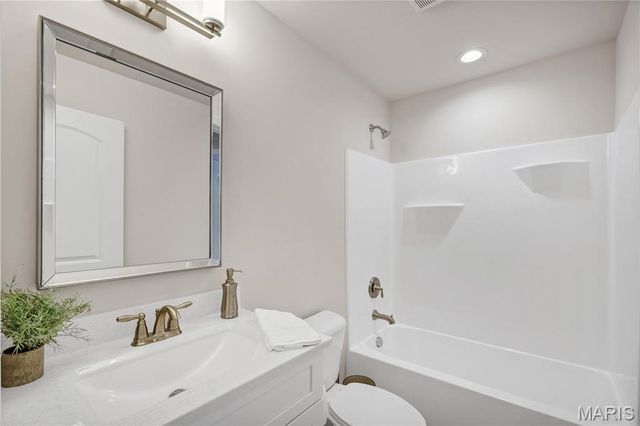 6103 Union Drive, Hillsboro, MO 63050