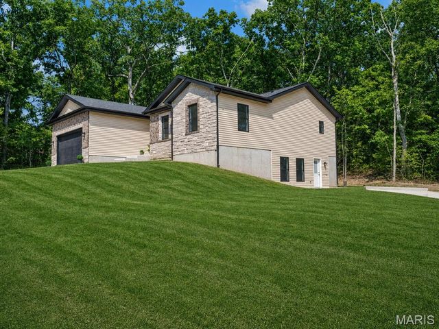6103 Union Drive, Hillsboro, MO 63050