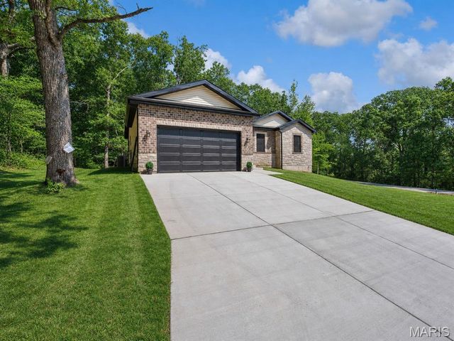 6103 Union Drive, Hillsboro, MO 63050