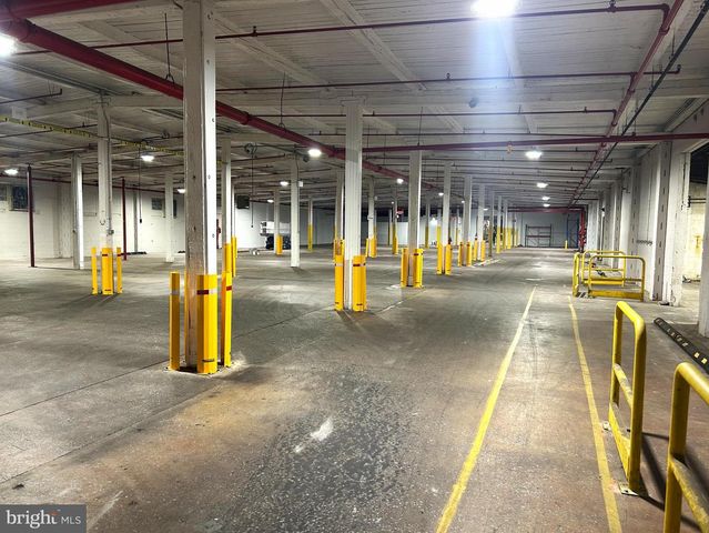 738 W CYPRESS ST, Kennett Square, PA 19348