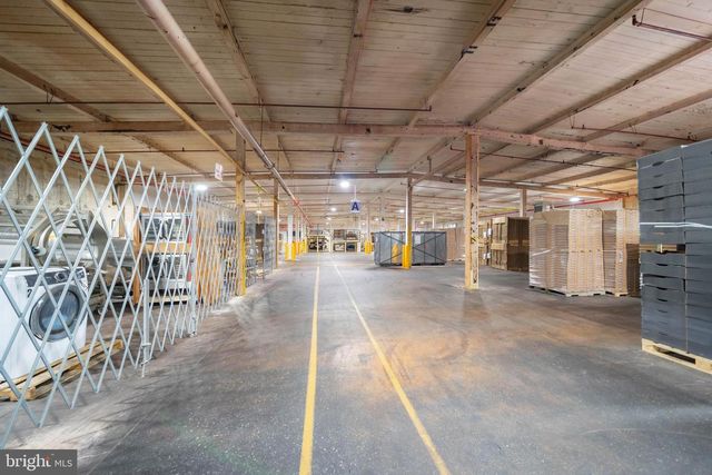 738 W CYPRESS ST, Kennett Square, PA 19348