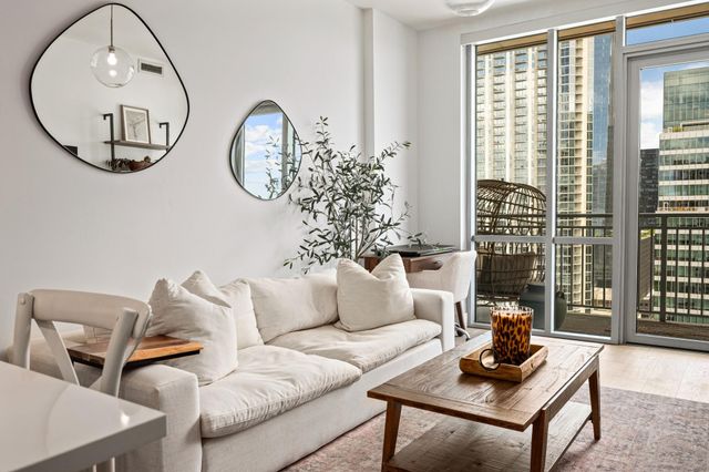 222 West Ave 2507, Austin, TX 78701