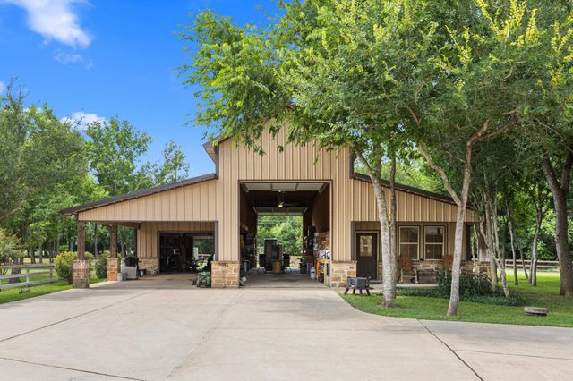 2734 Forest View, Richmond, TX 77406