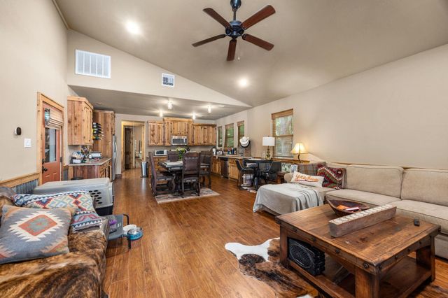 2734 Forest View, Richmond, TX 77406