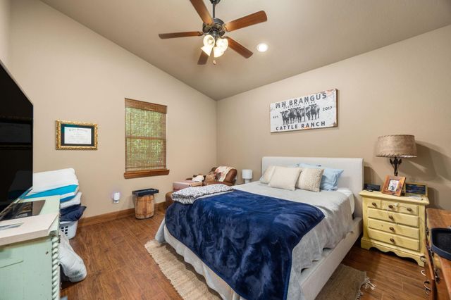 2734 Forest View, Richmond, TX 77406