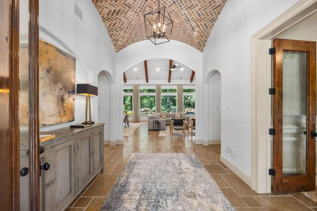 2734 Forest View, Richmond, TX 77406