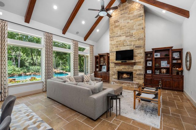 2734 Forest View, Richmond, TX 77406