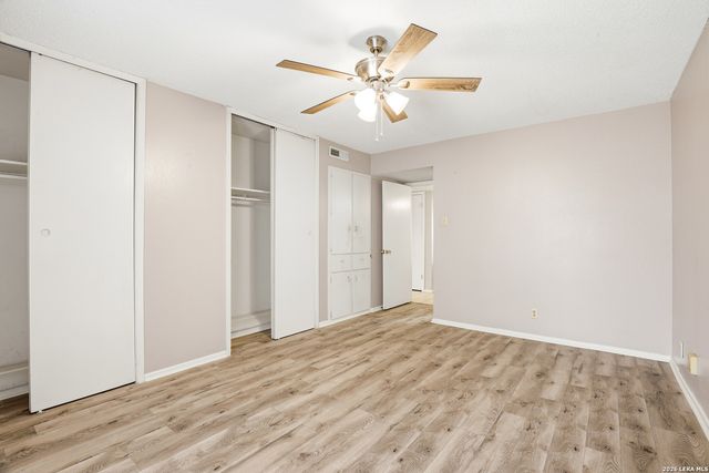 9915 Powhatan Dr Apt J3, San Antonio, TX 78230