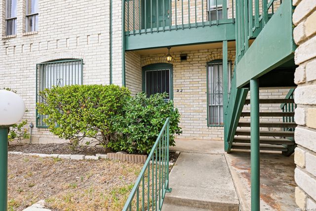 9915 Powhatan Dr Apt J3, San Antonio, TX 78230