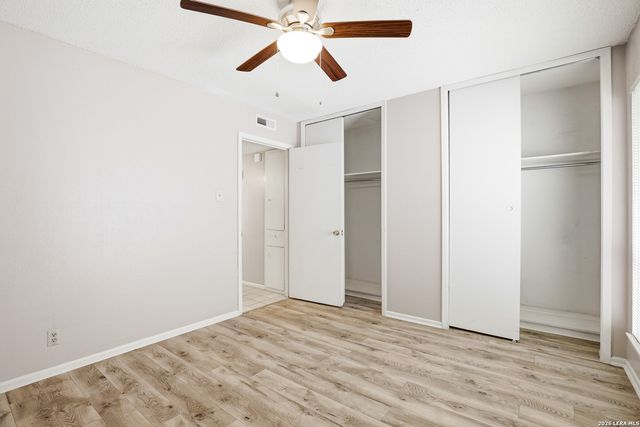 9915 Powhatan Dr Apt J3, San Antonio, TX 78230