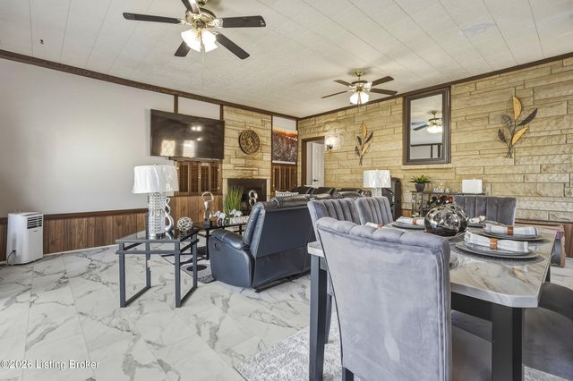 1109 Lavista Way, Louisville, KY 40219
