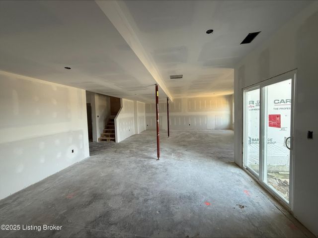 2407 Little Catalpa Way, Fisherville, KY 40023