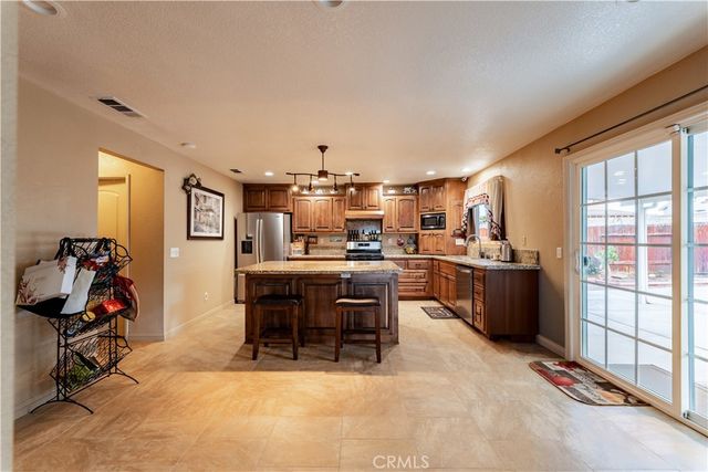 14868 Arabian Run, Victorville, CA 92394
