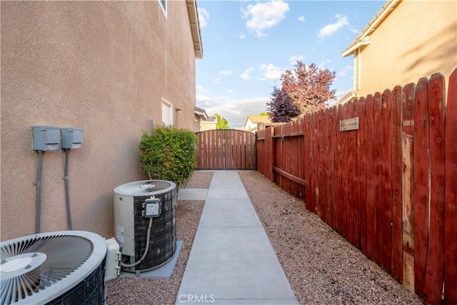 14868 Arabian Run, Victorville, CA 92394