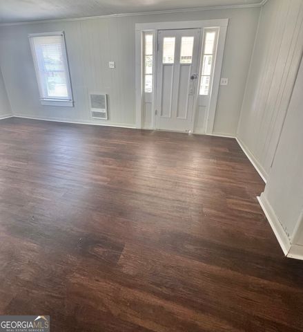 139 Register Avenue, Reidsville, GA 30453