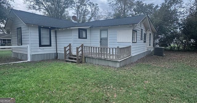 139 Register Avenue, Reidsville, GA 30453
